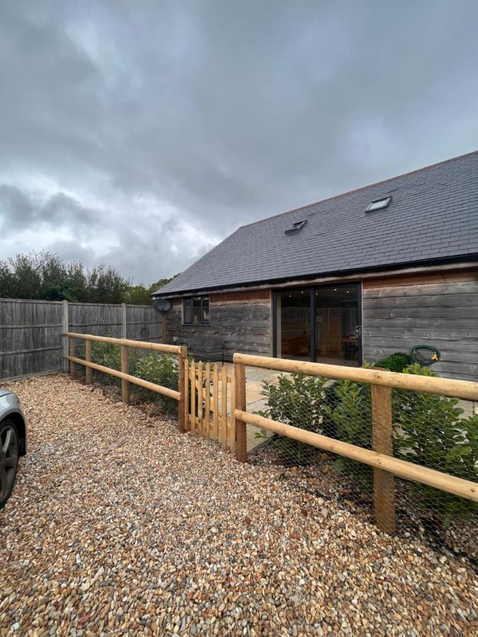 The Piggery Apartment Chichester Exterior foto