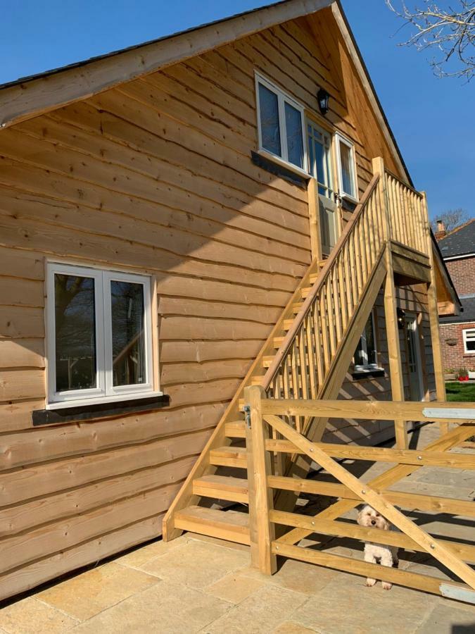 The Piggery Apartment Chichester Exterior foto